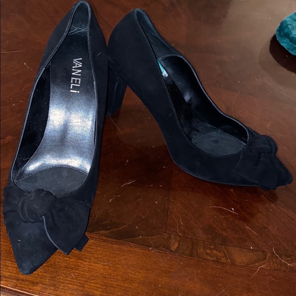 Black heels